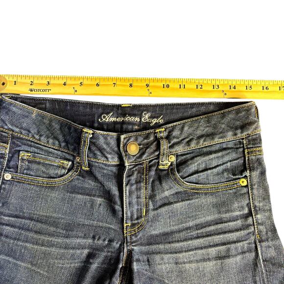 American Eagle Stretch  Off Frayed Shorts Medium Blue Womens Size 6 - Picture 5 of 7